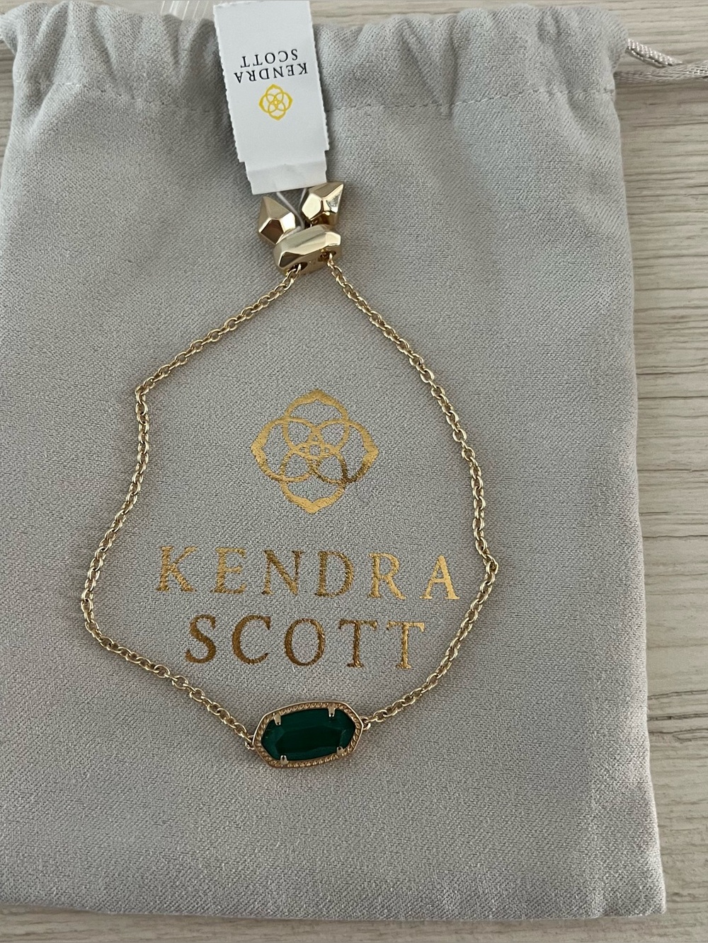 Kendra Scott Gold Elaina Bracelet with Emerald Stone